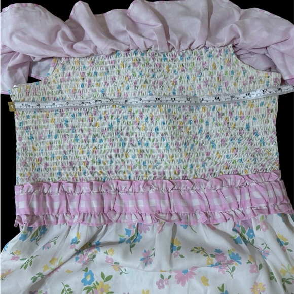 Miss Selfridge Pink Floral Ruffle Off-Shoulder Maxi Dress - Picture 6 of 8